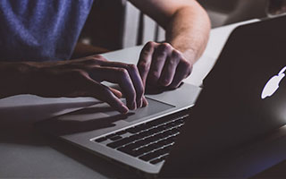 中超联赛的战术转变，各队教练的策略探讨