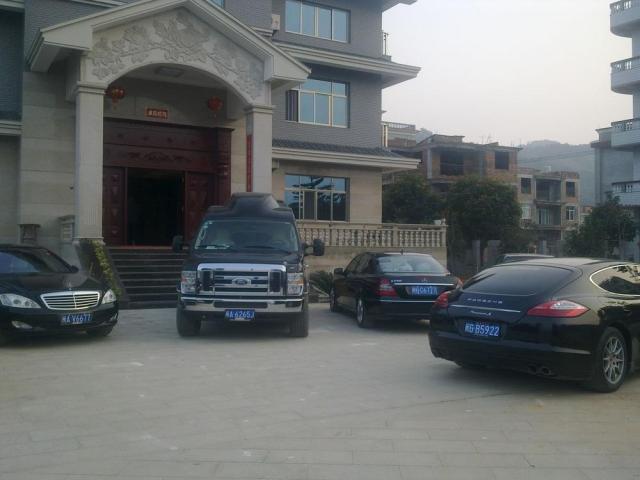 车坛“天王”背后的艰辛历程的简单介绍