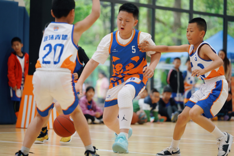 青少年篮球“梦想之星”项目正式启动，激励更多青少年参与运动的简单介绍